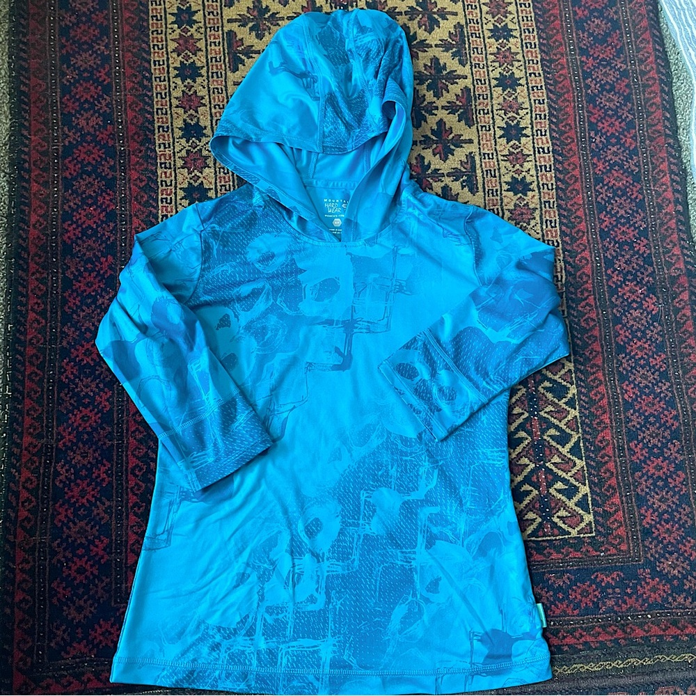 Mountain Hardwear climbing top